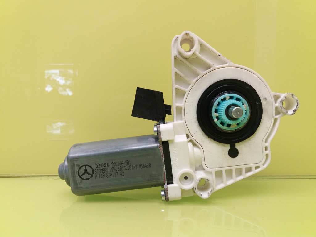 Motor elevalunas delantero izquierdo MERCEDES-BENZ CLASE B (W246)