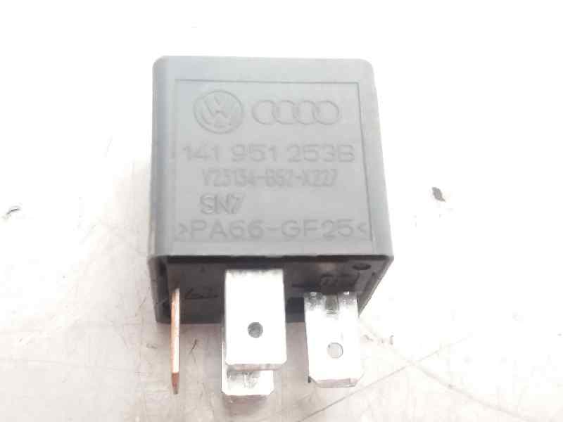 Rele SEAT LEON (1M1) 2