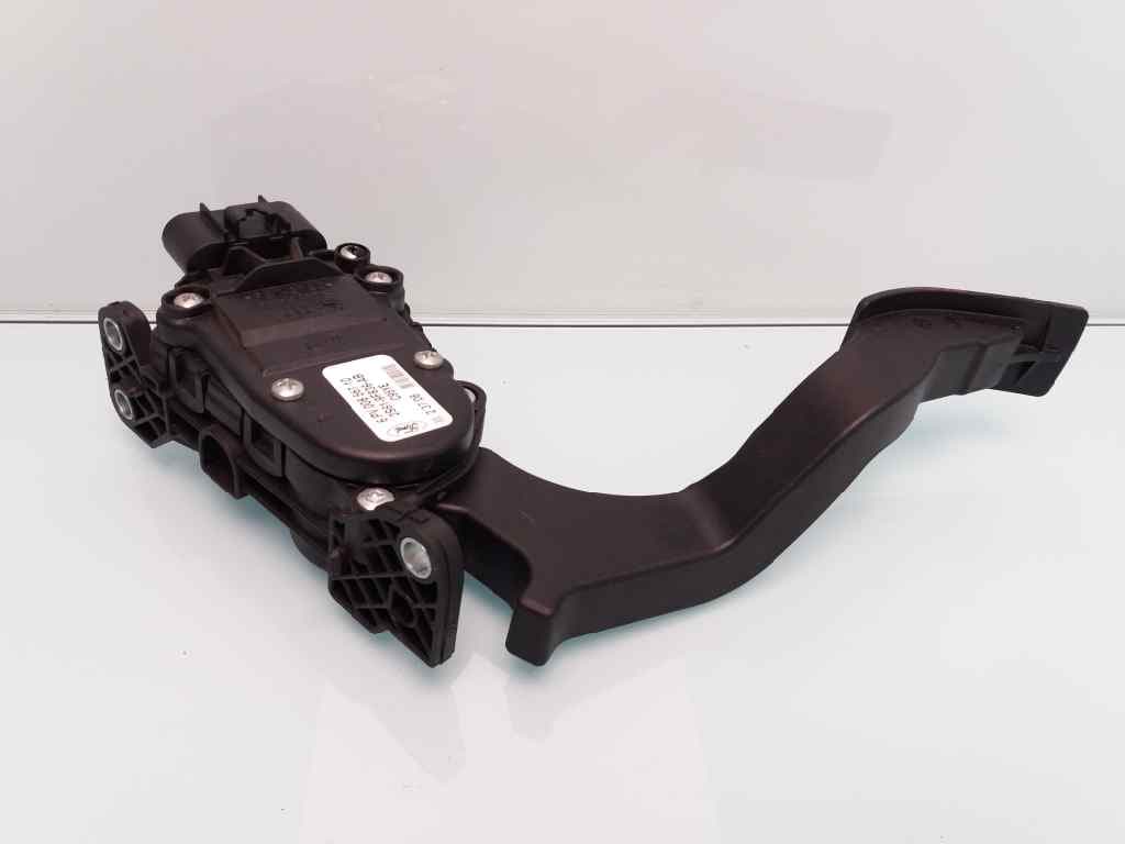 Pedal acelerador FORD FIESTA (CBK) 3