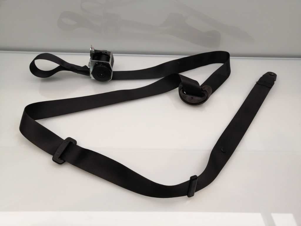 Cinturon seguridad delantero derecho MINI COUPE (R58) 4