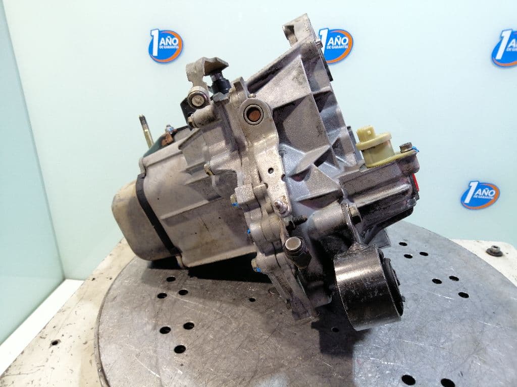 Caja cambios PEUGEOT 106 (S2) 4