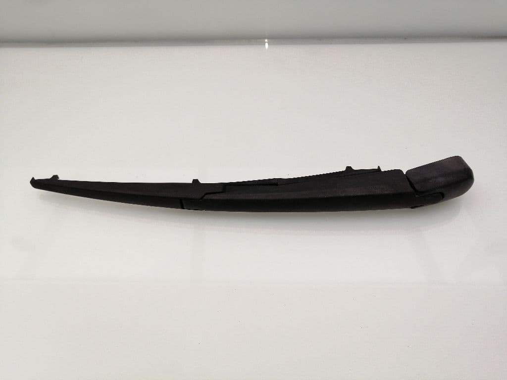 Brazo limpia trasero TOYOTA RAV 4 (A2)