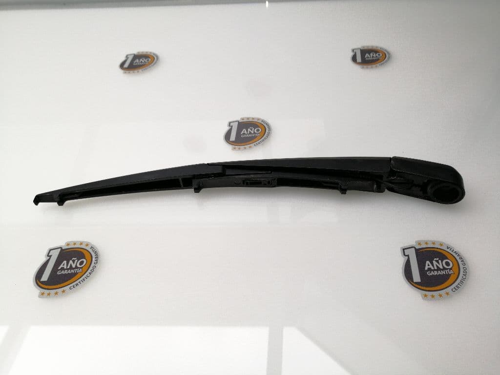 Brazo limpia trasero TOYOTA RAV 4 (A2) 2