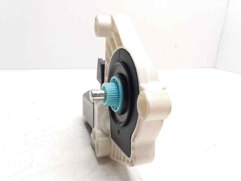 Motor elevalunas trasero izquierdo MERCEDES-BENZ CLASE A (W176) 5