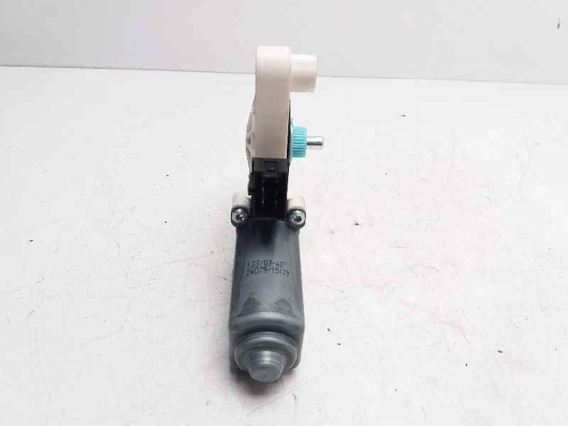 Motor elevalunas trasero izquierdo MERCEDES-BENZ CLASE A (W176) 4