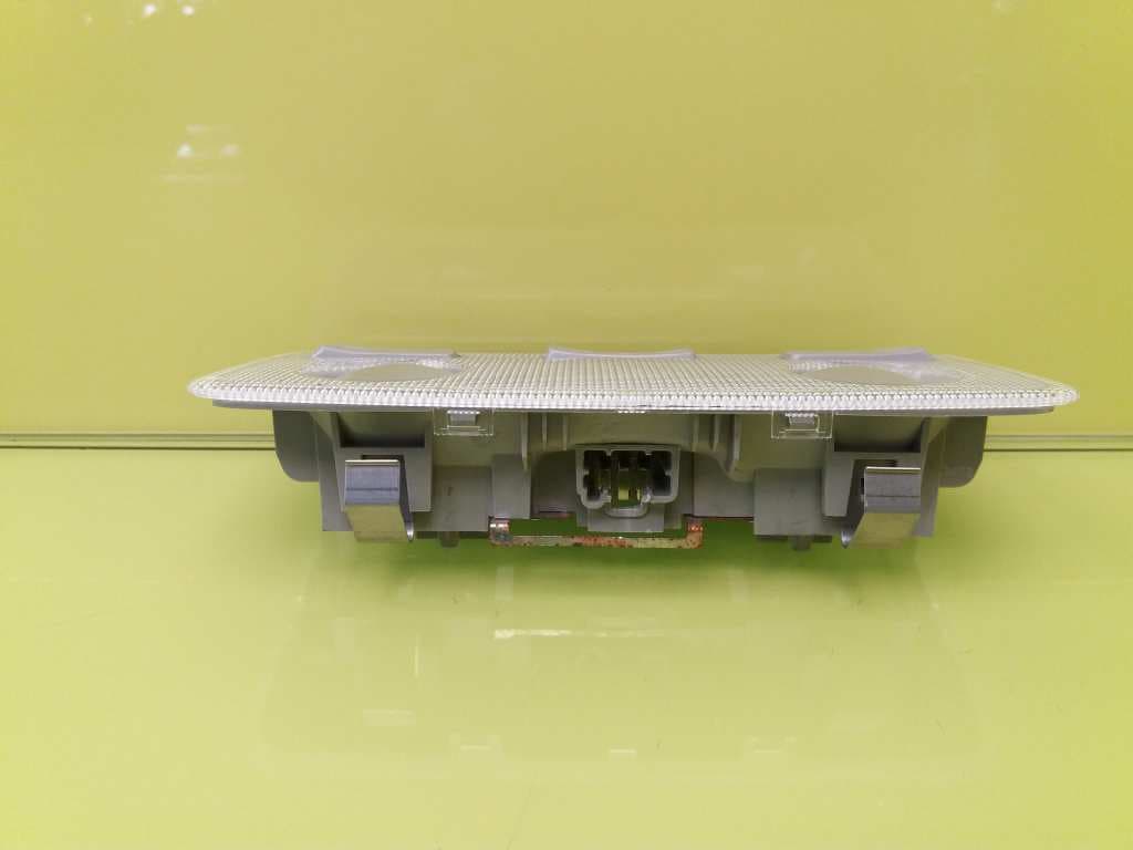 Luz interior TOYOTA YARIS (KSP9/SCP9/NLP9) 2