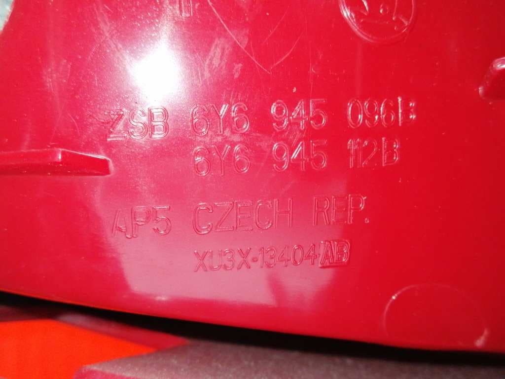 Piloto trasero derecho SKODA FABIA (6Y2/6Y3) 4
