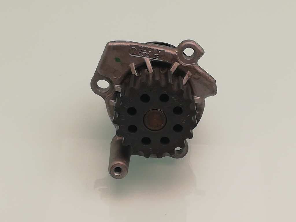 Bomba agua SKODA RAPID 5
