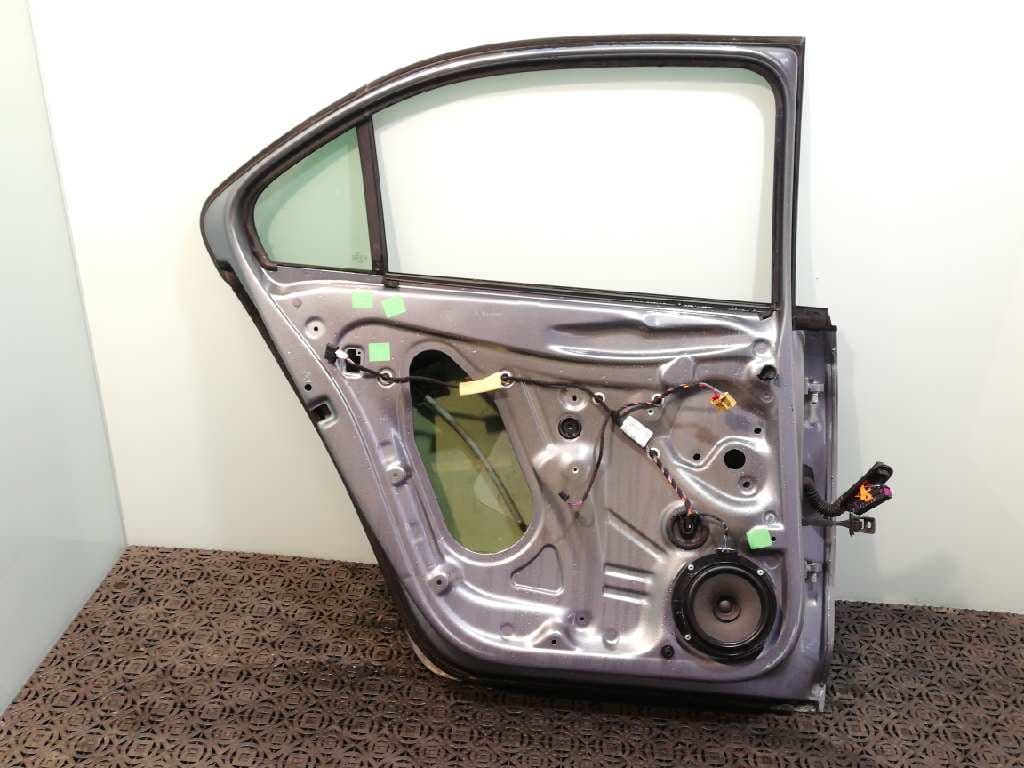 Puerta trasera izquierda SKODA RAPID 5