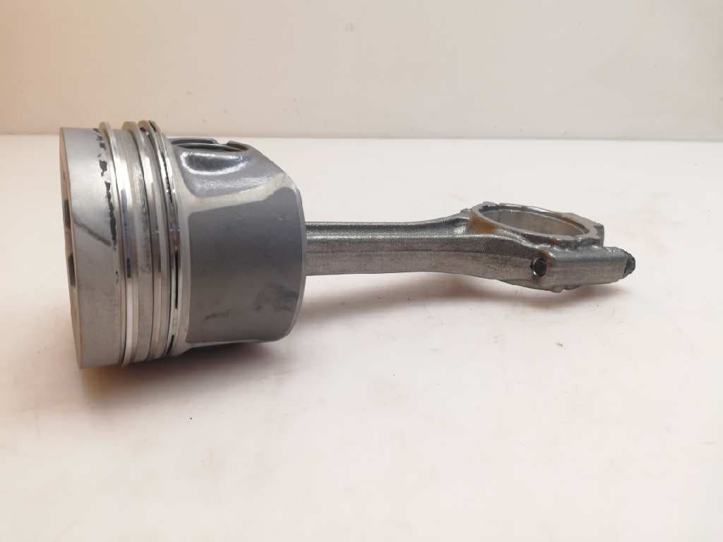 Piston SKODA RAPID 5