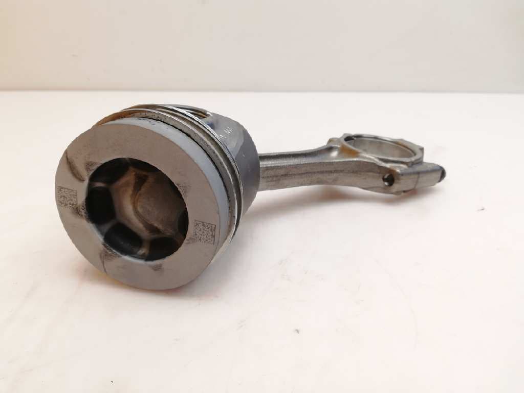 Piston SKODA RAPID 5