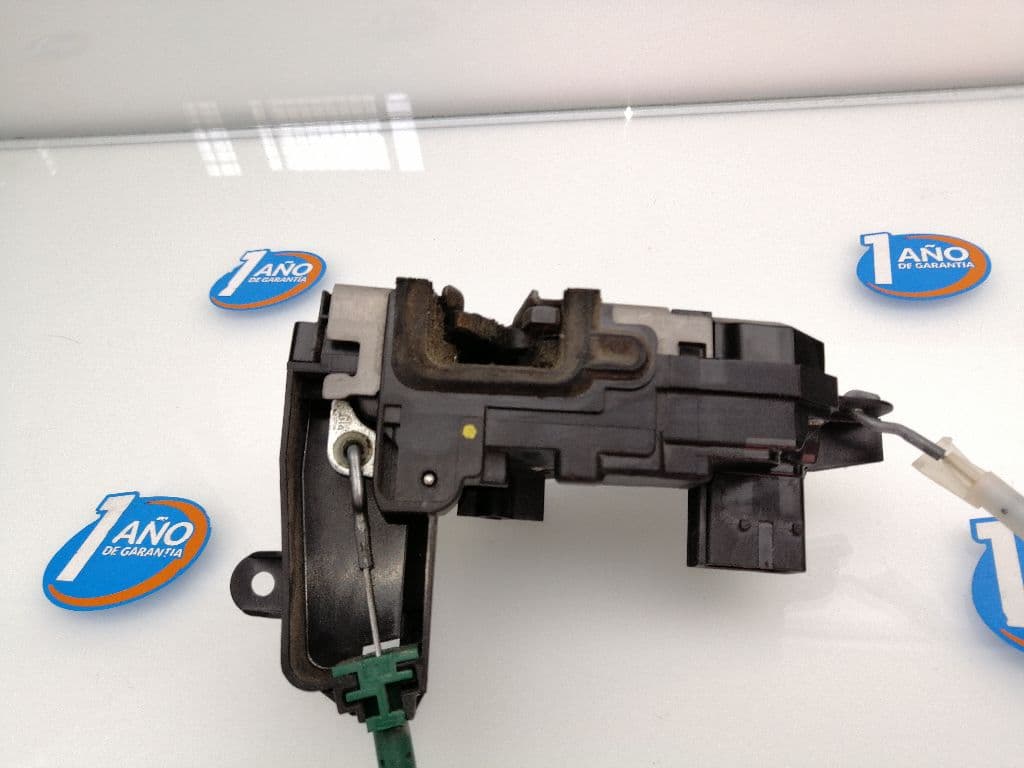 Cerradura puerta delantera izquierda OPEL ASTRA H BERLINA 3