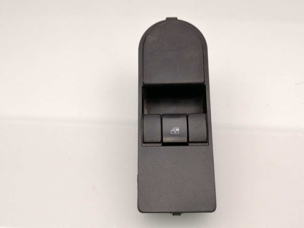 Mando elevalunas delantero derecho OPEL ASTRA H BERLINA