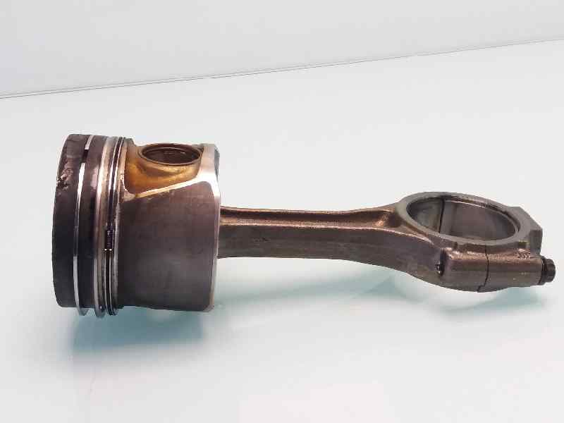 Piston SEAT LEON (1P1)