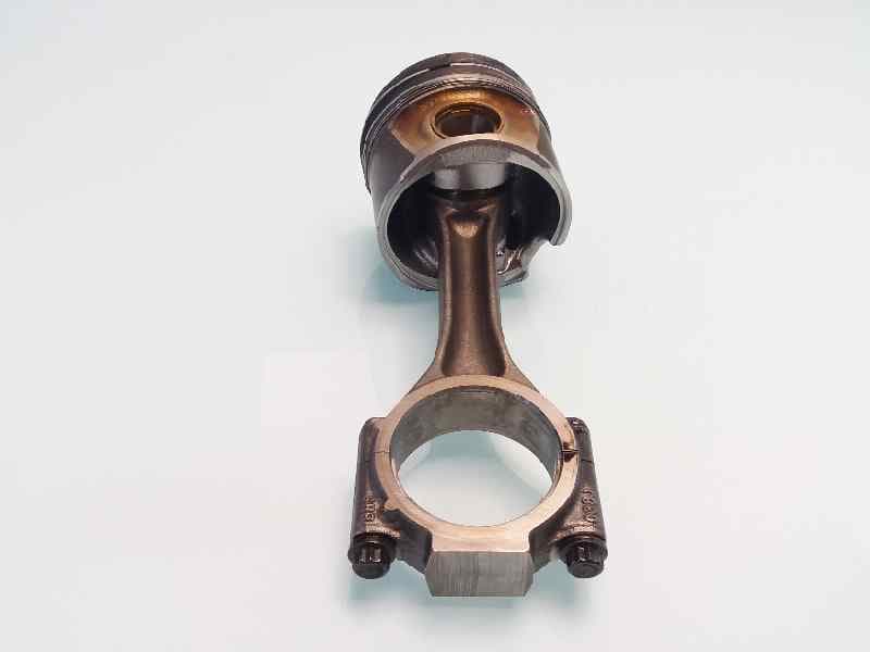 Piston SEAT LEON (1P1) 3
