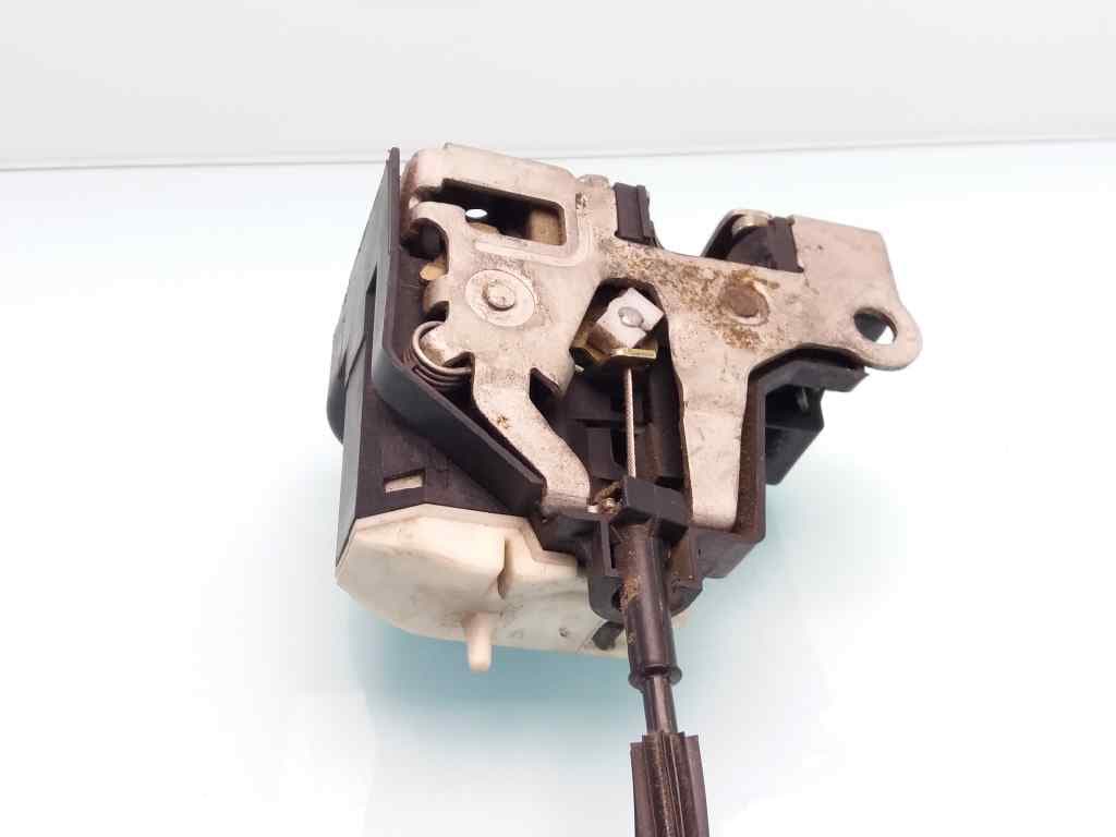 Cerradura puerta delantera derecha RENAULT CLIO II FASE II (B/CB0) 2