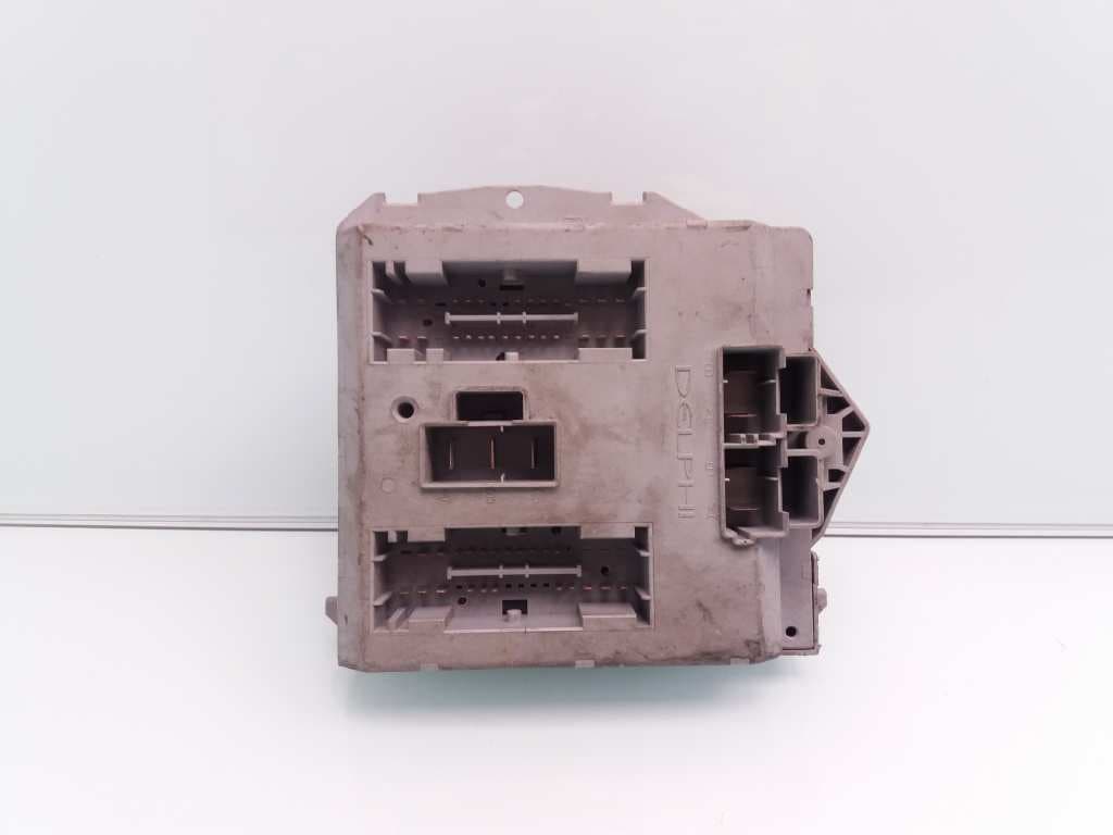 Caja reles / fusibles FIAT DOBLO 4