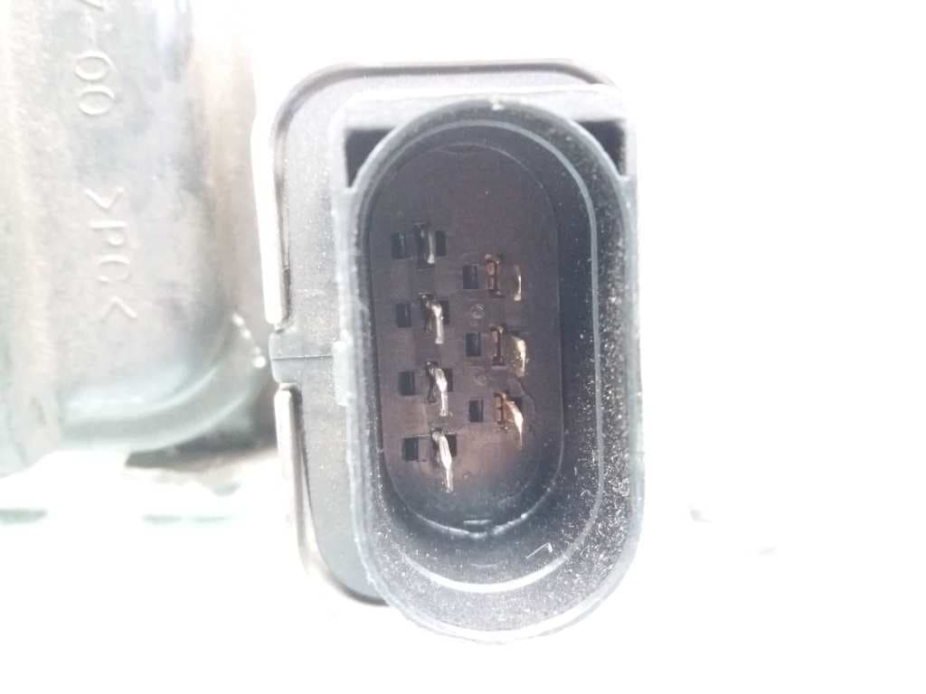 Faro derecho VOLKSWAGEN POLO BERLINA (6N2) 3