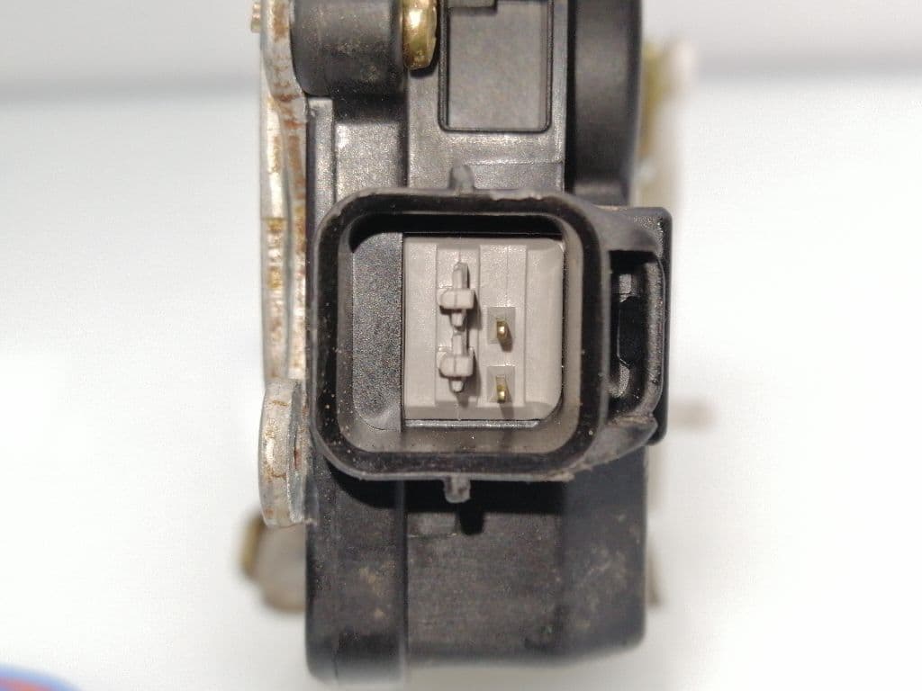 Cerradura puerta trasera derecha MITSUBISHI MONTERO PININ (H60/H70) 5
