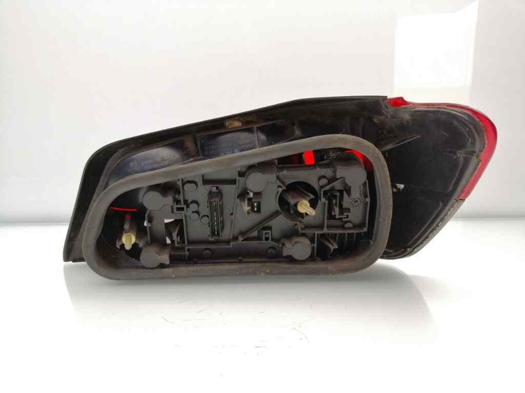 Piloto trasero izquierdo PEUGEOT 306 BERLINA 3/4/5 PUERTAS (S2) 2