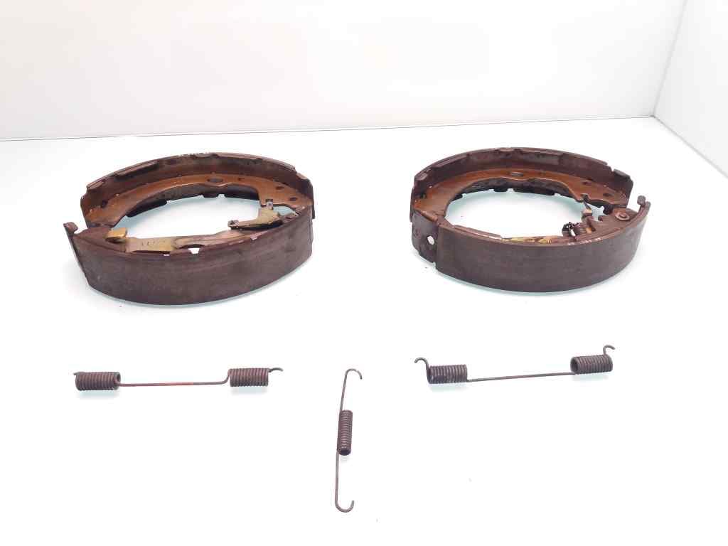 Zapatas de freno traseras NISSAN NAVARA PICK-UP (D40M) 2