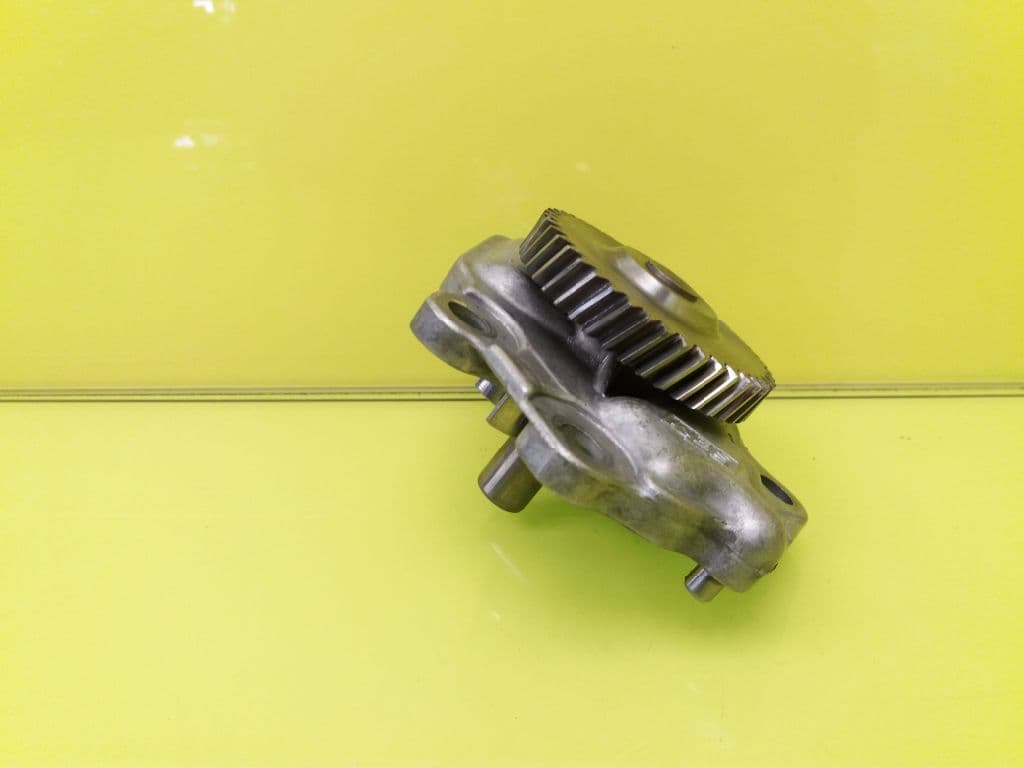 Bomba aceite NISSAN TERRANO/TERRANO.II (R20) 3