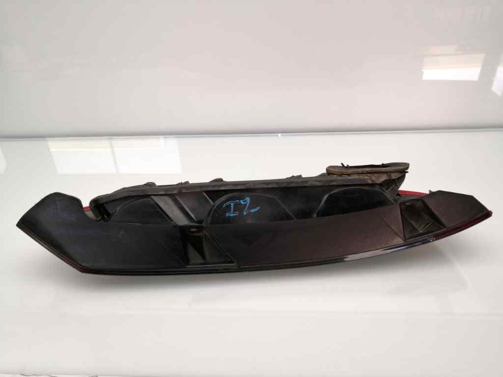 Piloto trasero izquierdo OPEL CORSA C 3