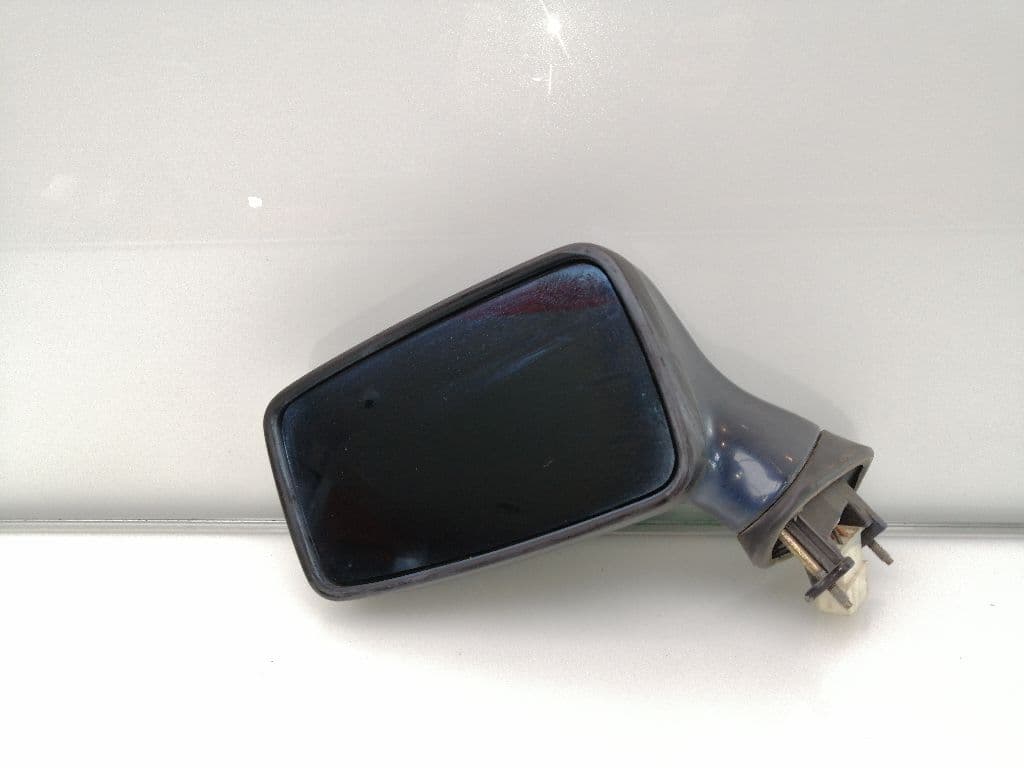 Retrovisor izquierdo AUDI COUPE (8B3)