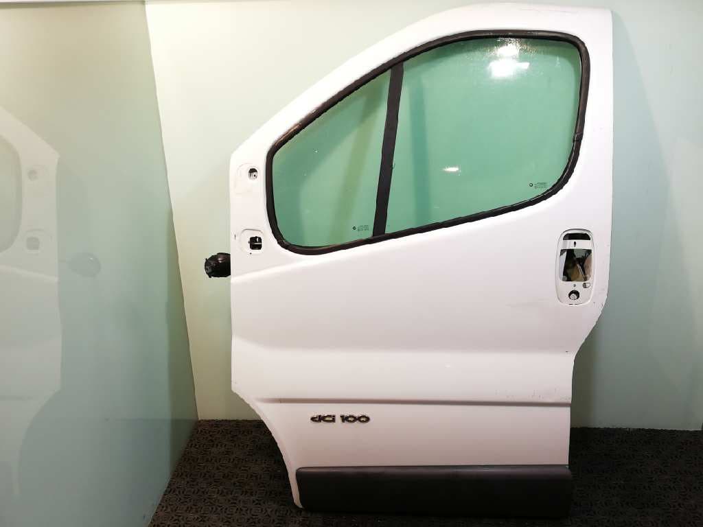 Puerta delantera izquierda RENAULT TRAFIC COMBI