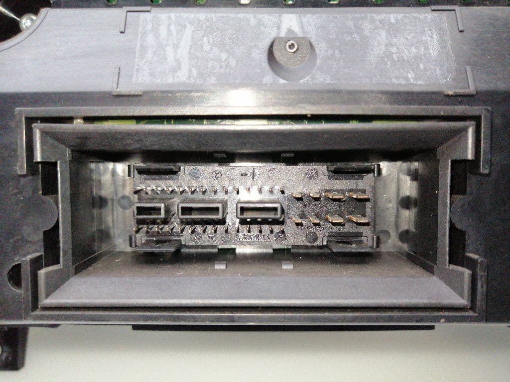 Cuadro instrumentos VOLKSWAGEN PASSAT LIM 2