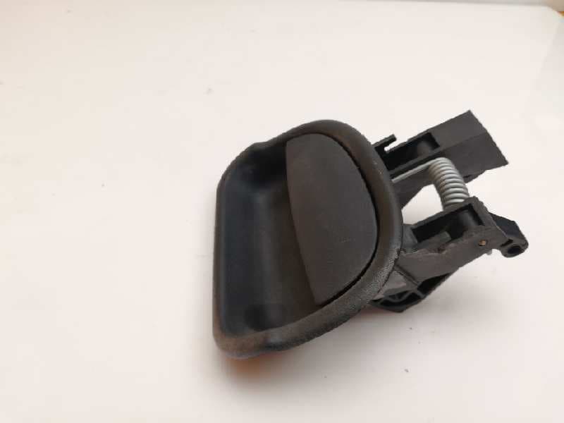 Maneta interior trasera derecha RENAULT KANGOO 4X4 4