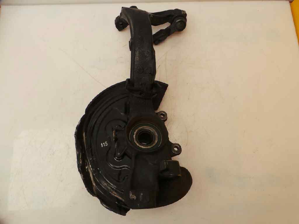 Mangueta delantera derecha VOLKSWAGEN PASSAT BERLINA (3A2)