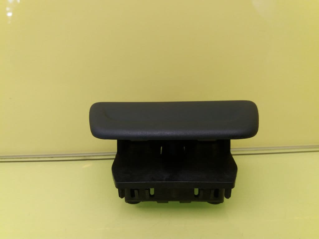 Guantera FORD FIESTA (CE1) 3