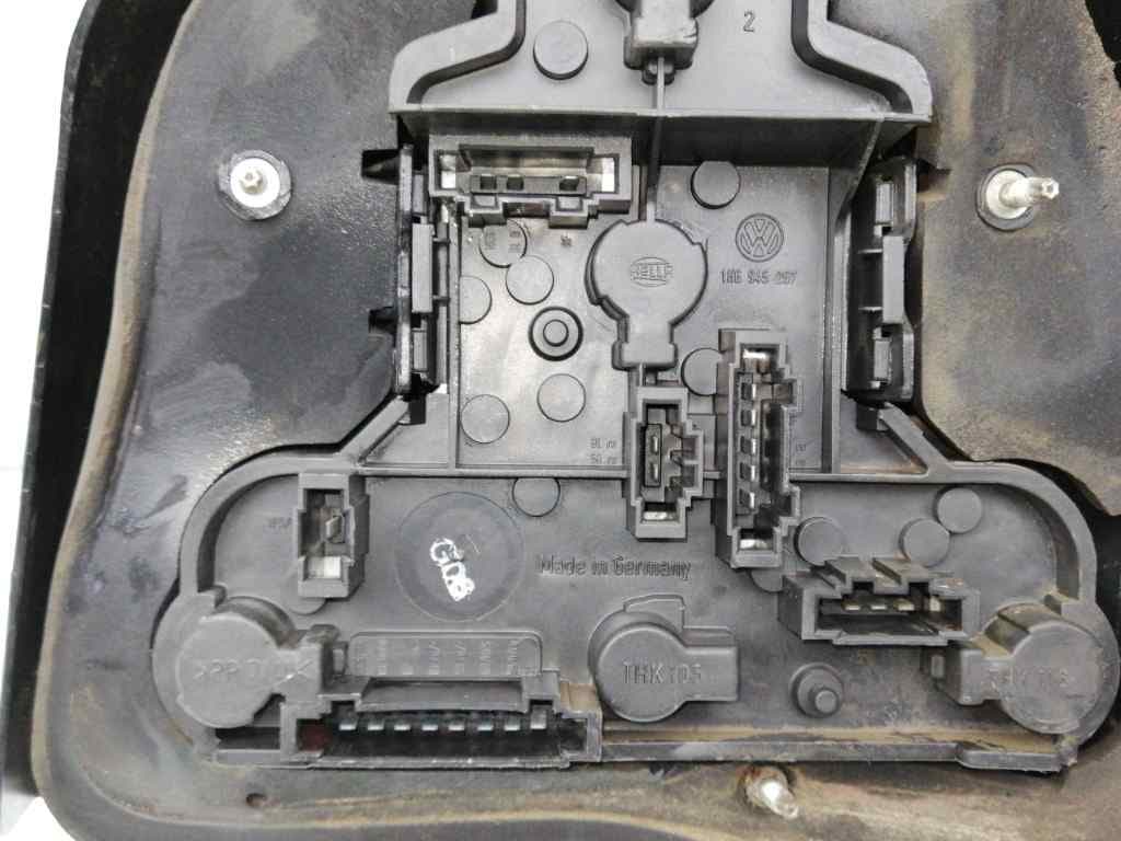 Piloto trasero izquierdo VOLKSWAGEN GOLF III BERLINA (1H1) 4