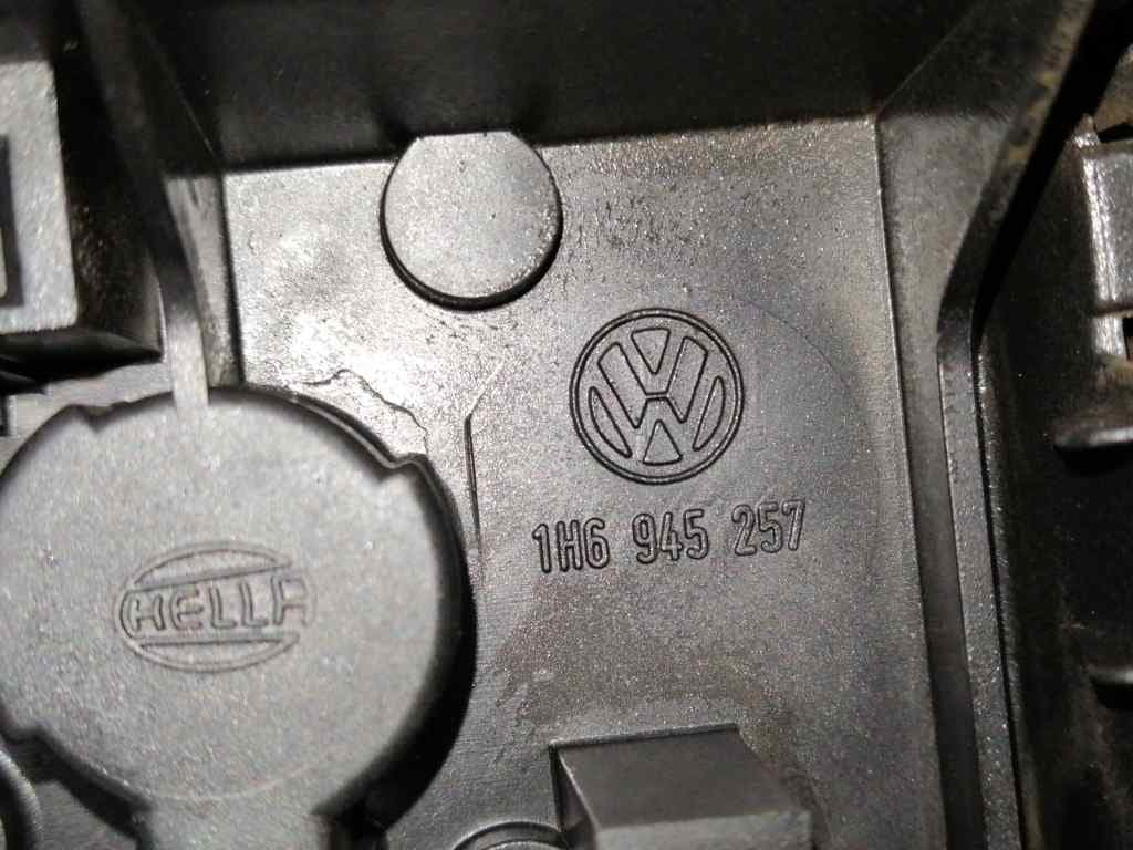 Piloto trasero izquierdo VOLKSWAGEN GOLF III BERLINA (1H1) 3