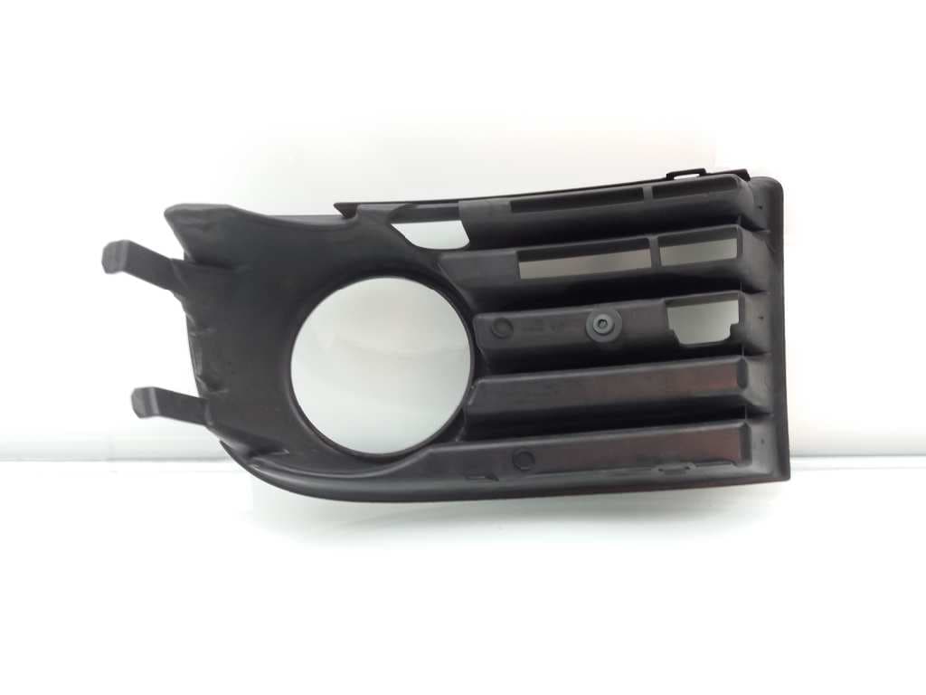 Plastico VOLKSWAGEN GOLF V BERLINA (1K1) 3