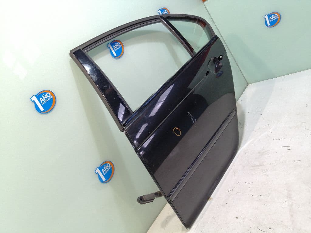 Puerta trasera izquierda BMW SERIE 3 BERLINA (E46) 5