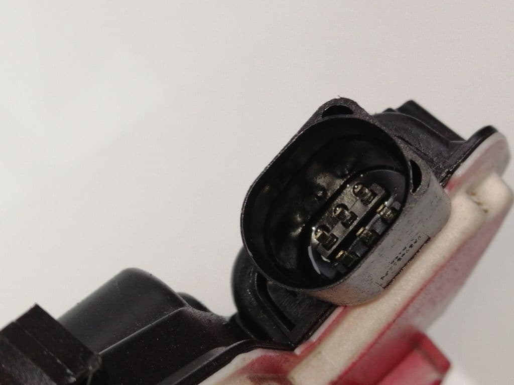 Cerradura puerta trasera izquierda SEAT IBIZA SC (6J1) 5