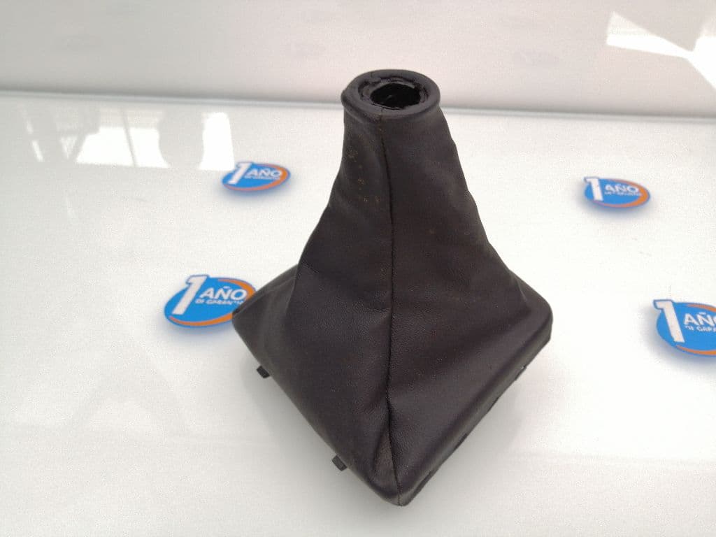 Guarnecidos palanca cambio SEAT IBIZA SC (6J1) 4