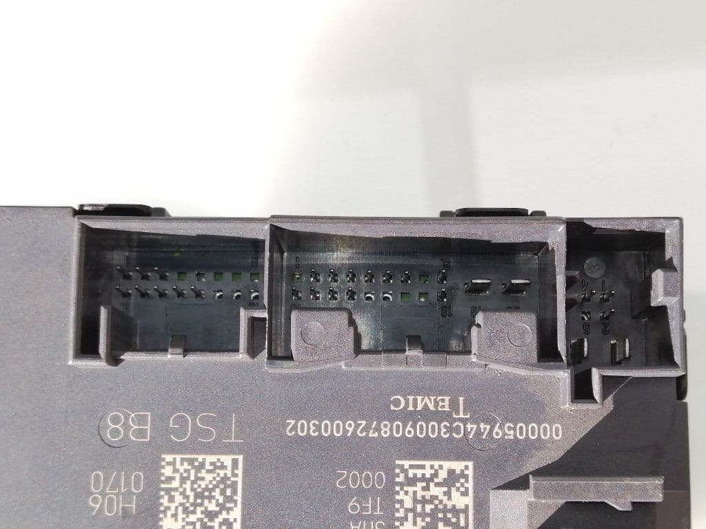Modulo electronico AUDI A4 BERLINA (8E) 3