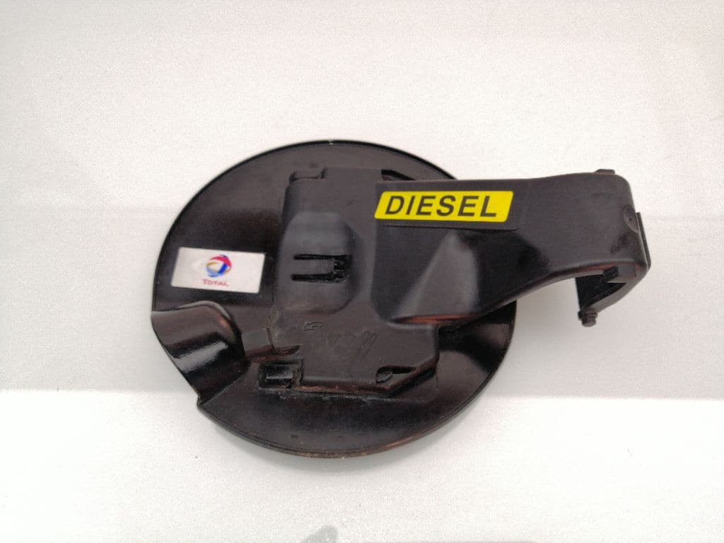 Tapa exterior combustible PEUGEOT 5008 2