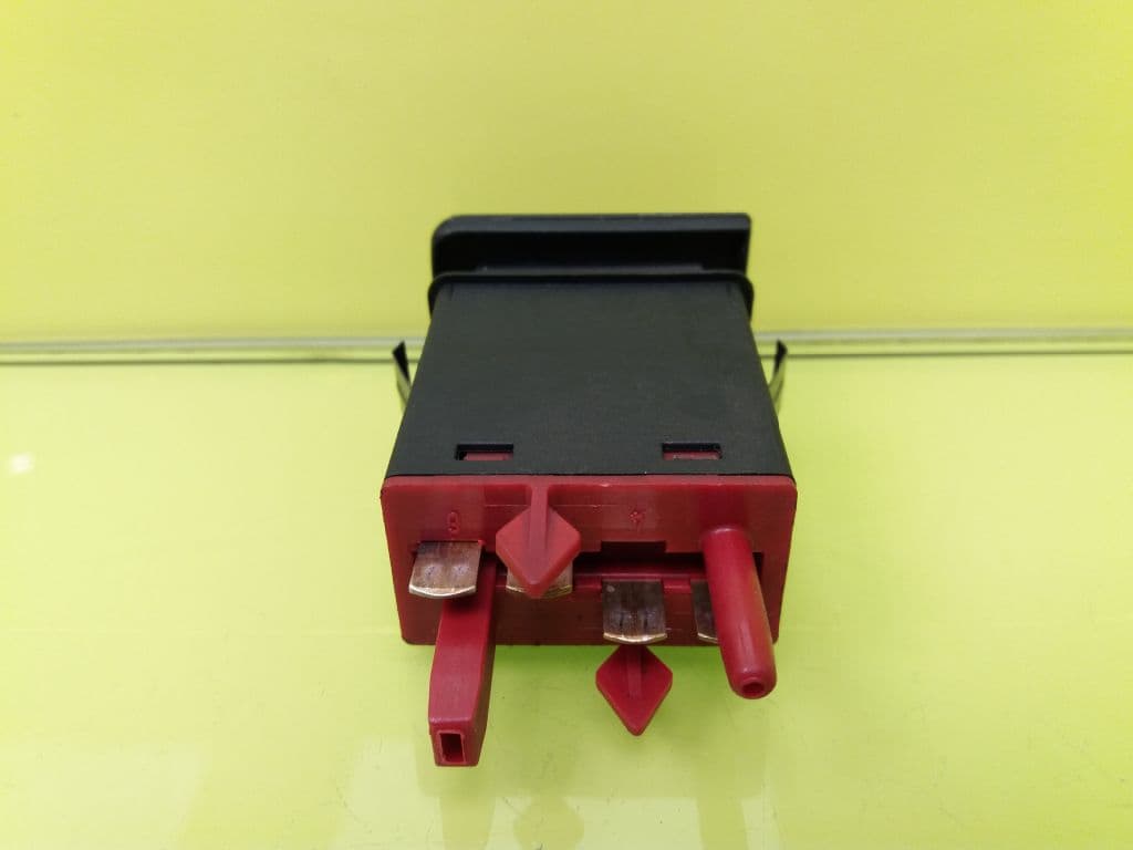 Interruptor VOLKSWAGEN GOLF IV BERLINA (1J1) 3