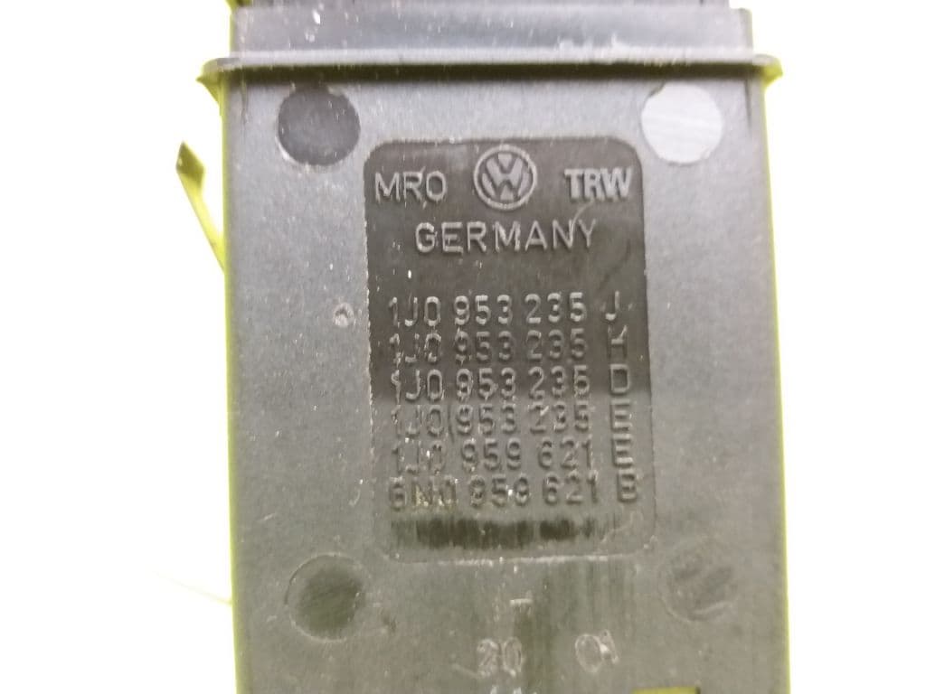 Warning VOLKSWAGEN GOLF IV BERLINA (1J1) 2