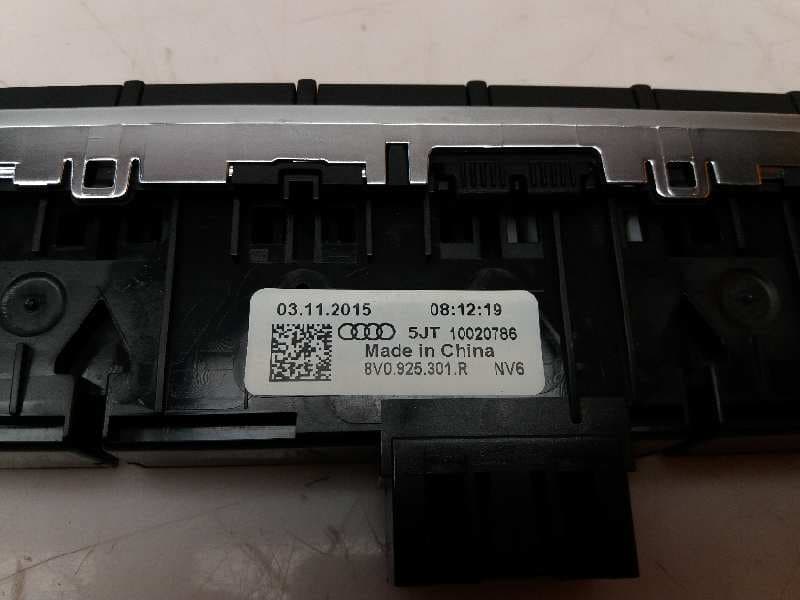 Warning AUDI A3 SPORTBACK (8P) 3