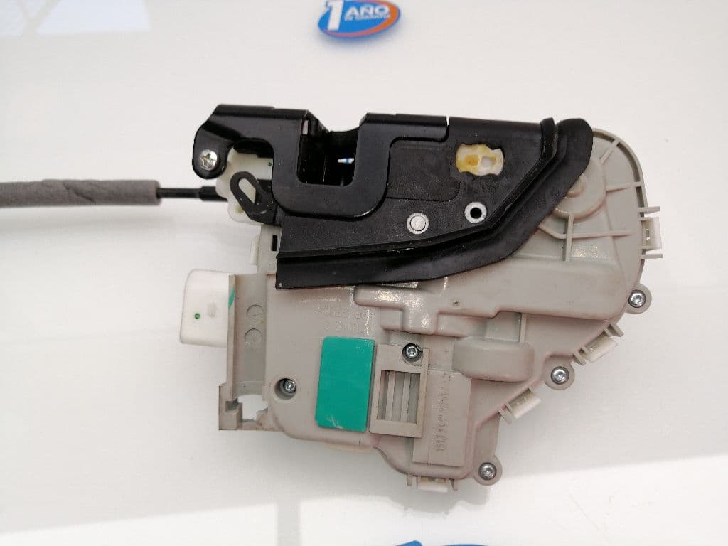 Cerradura puerta delantera izquierda AUDI A3 SPORTBACK (8P) 2