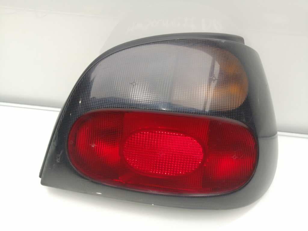 Piloto trasero derecho RENAULT MEGANE I BERLINA HATCHBACK (BA0)