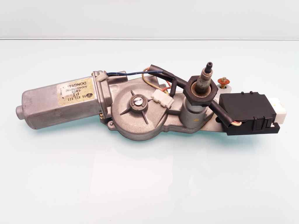 Motor limpia trasero DAEWOO KALOS