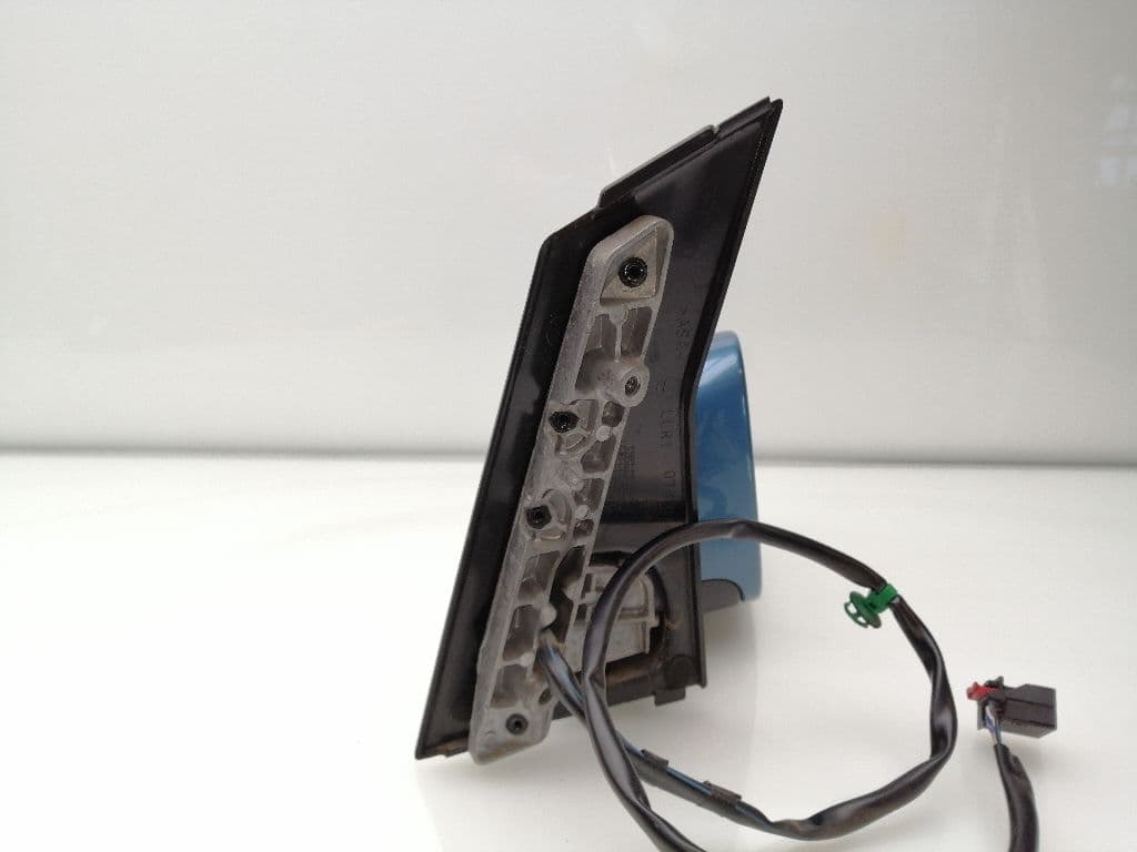 Retrovisor derecho VOLKSWAGEN GOLF PLUS (521) 3