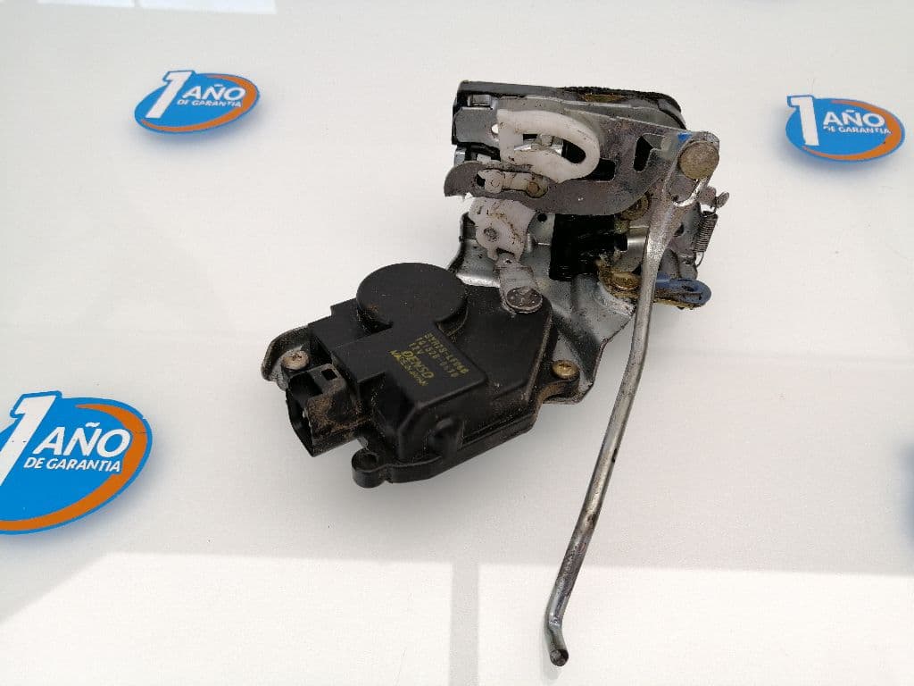 Cerradura puerta delantera derecha SUZUKI JIMNY SN (FJ) 3