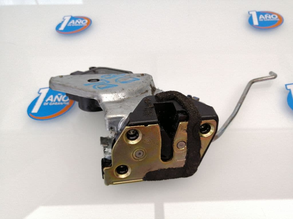 Cerradura puerta delantera derecha SUZUKI JIMNY SN (FJ)